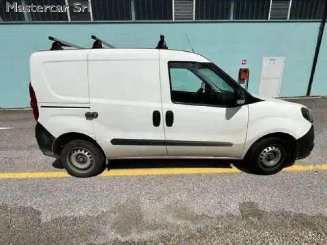 FIAT Doblo 1.3 MULTIJET 16V 95CV SX EURO 6.2 - GD831TT