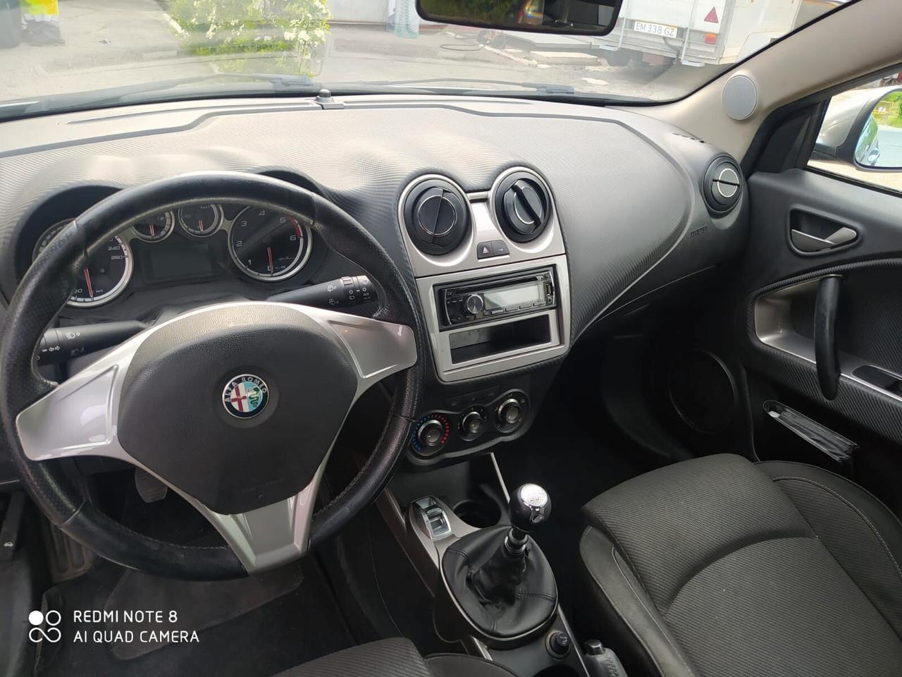 Alfa Romeo MiTo 1.6 JTDm 16V Distinctive Sport