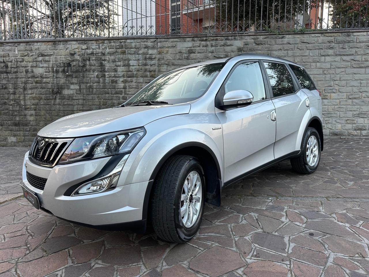 Mahindra XUV500 7 POSTI 2.2 16V AWD W10