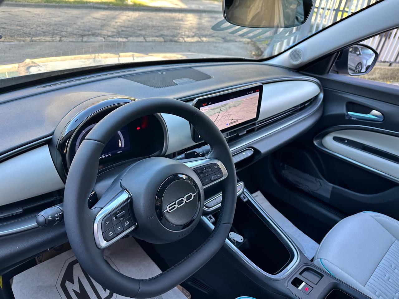 Fiat 600 1.2 LA PRIMA 145 Cv Hybrid