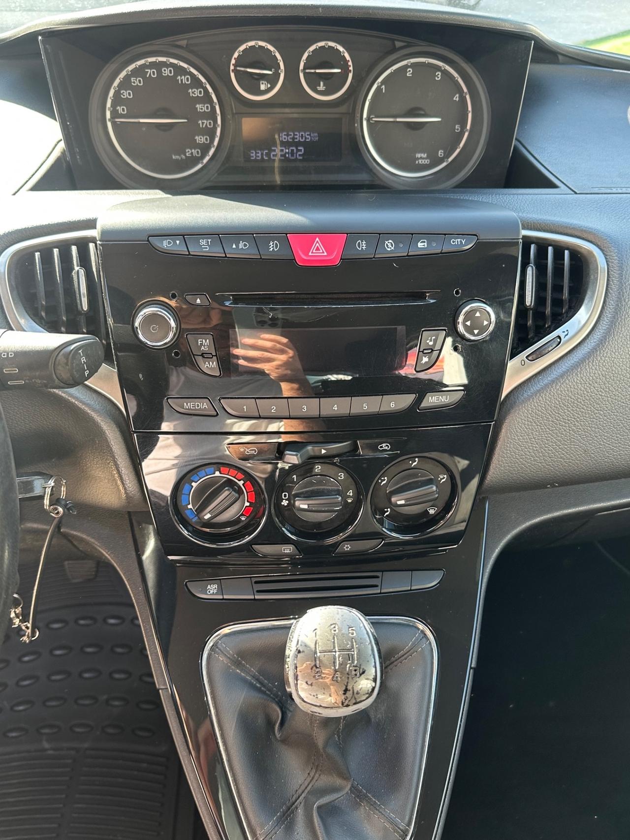 Lancia Ypsilon 1.3 MJT 16V 95 CV 5 porte S&S Platinum