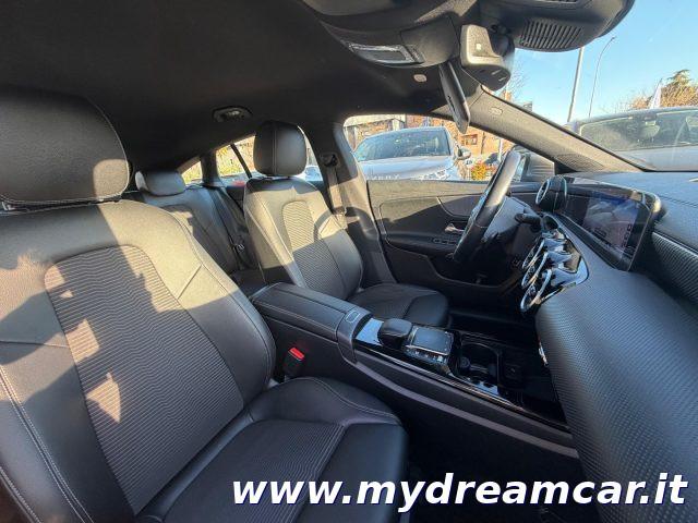 MERCEDES-BENZ CLA 200 d 150cv Automatic Shooting Brake Sport