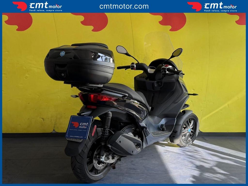 Piaggio MP3 - 2021