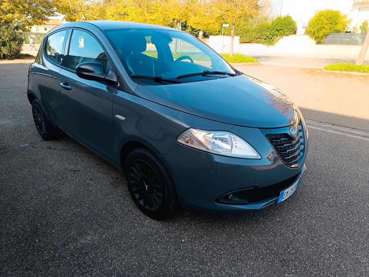 Lancia Ypsilon 1.2 5 porte GPL SOLO 129.000 KM