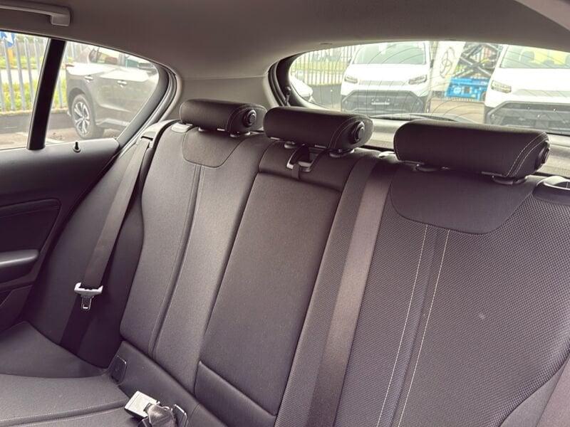 BMW Serie 1 116d 5p. Efficient Dynamics Sport