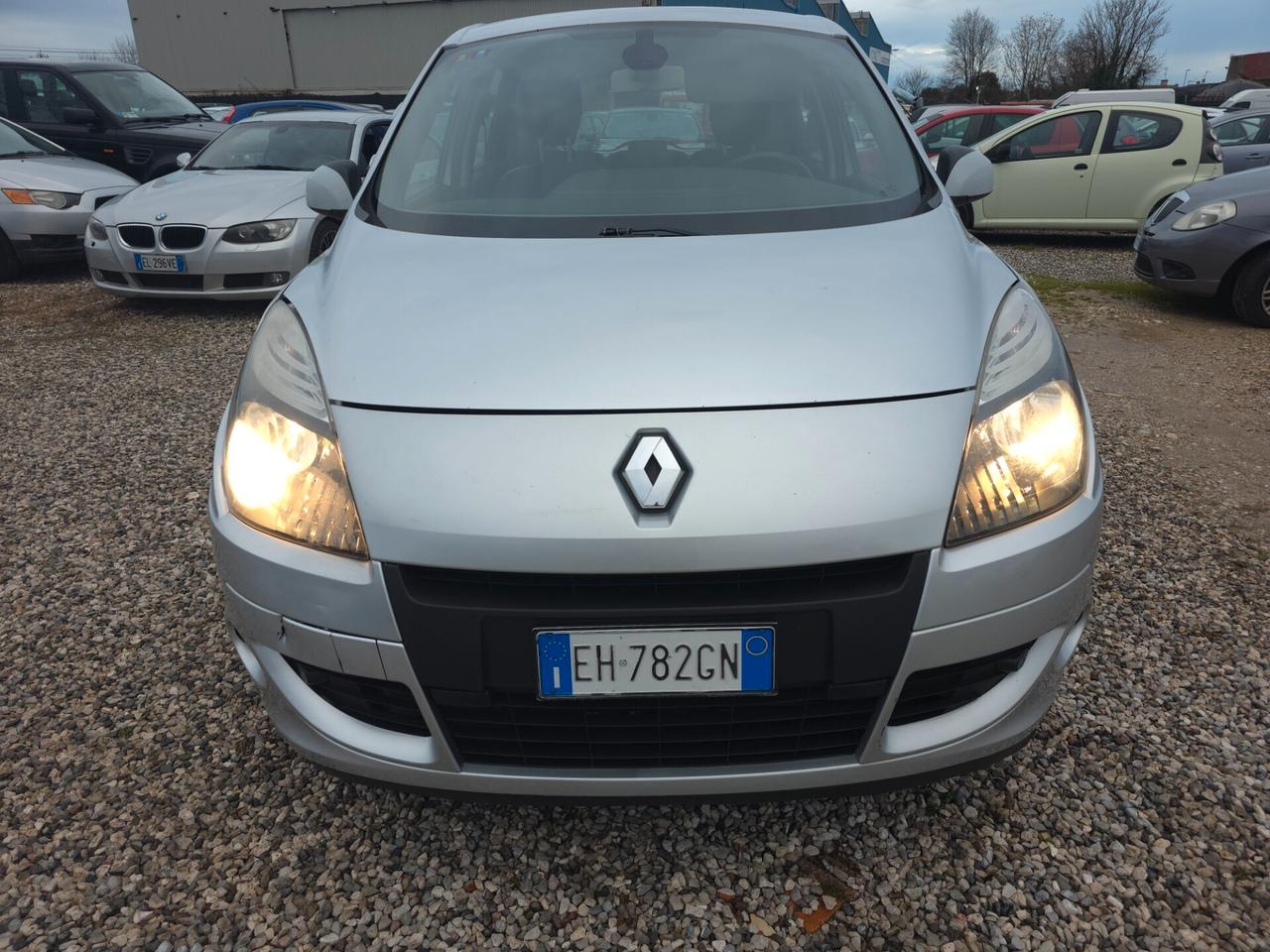 Renault Scenic Scénic X-Mod 1.5 dCi 110CV Luxe