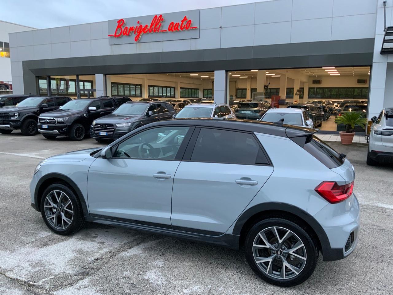 Audi A1 allstreet 30 TFSI S tronic Identity Contrast