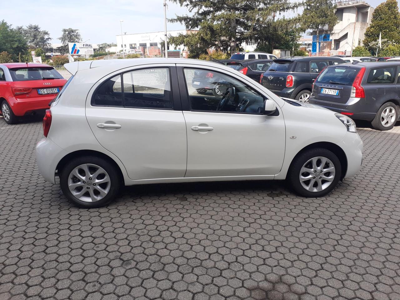 Nissan Micra 1.2 12V 5 porte Acenta