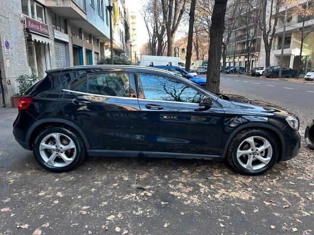 Mercedes-benz GLA 200 d Automatic Premium