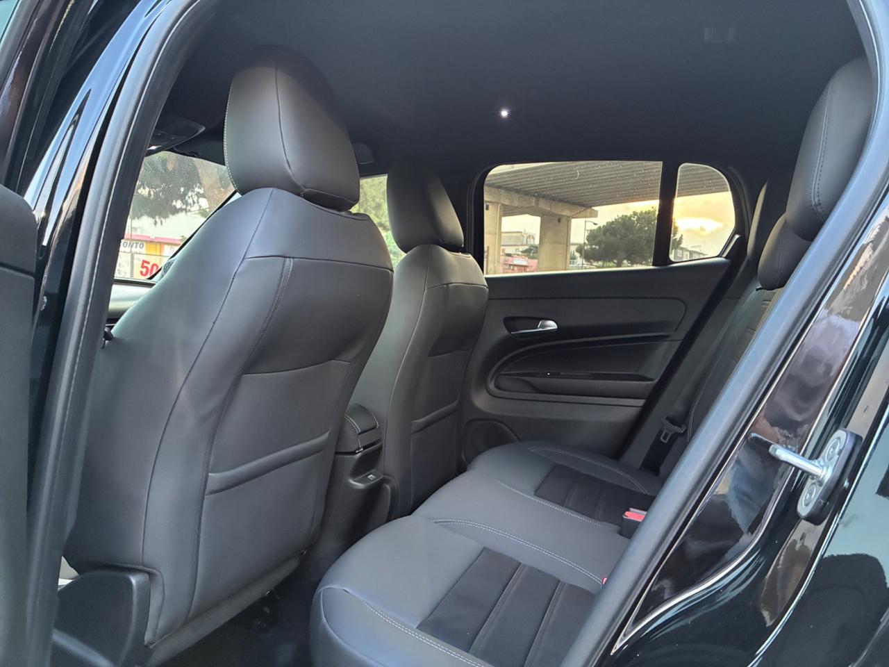 Fiat 600 Hybrid 145 CV DCT MHEV Sport KM 0 IVA ESPOSTA