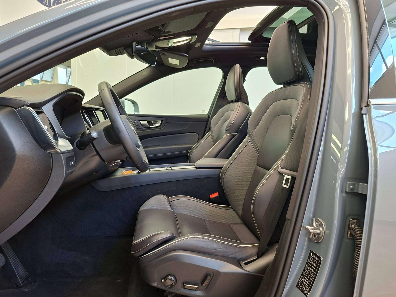 Volvo XC60 2.0 t6 recharge phev obc 6,4kW Ultimate Bright awd auto 2 ANNI GARANZIA