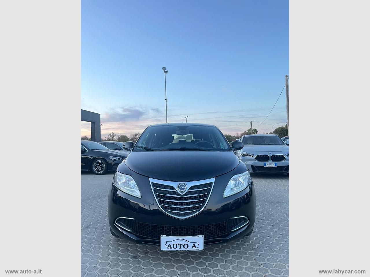 LANCIA Ypsilon 1.2 69 CV 5p. S&S Silver