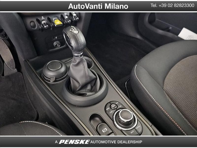 MINI Countryman Plug-In Hybrid Cooper S E 4WD Essential automatica