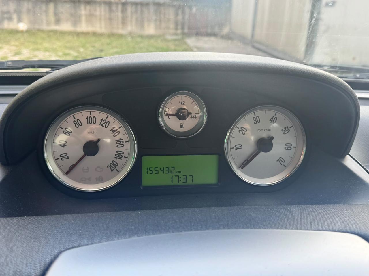 Lancia Ypsilon 1.3 NEOPATENTATI