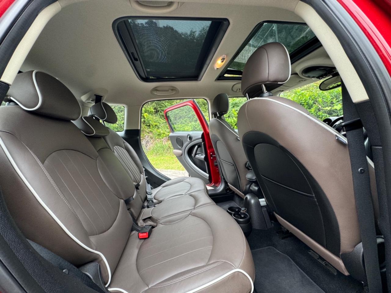 Mini Countryman 2.0 Cooper SD ALL4 - Book Service