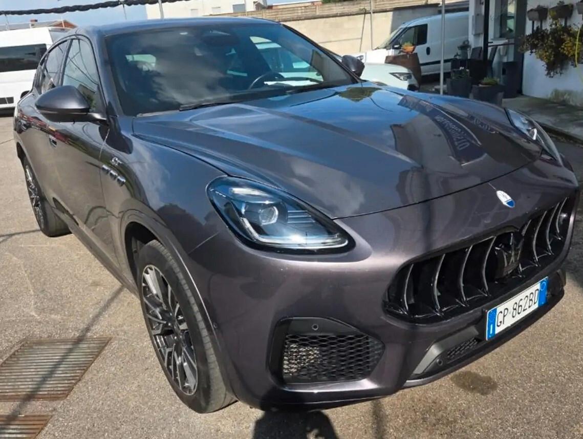 Maserati Grecale MHEV 250 CV AWD GT