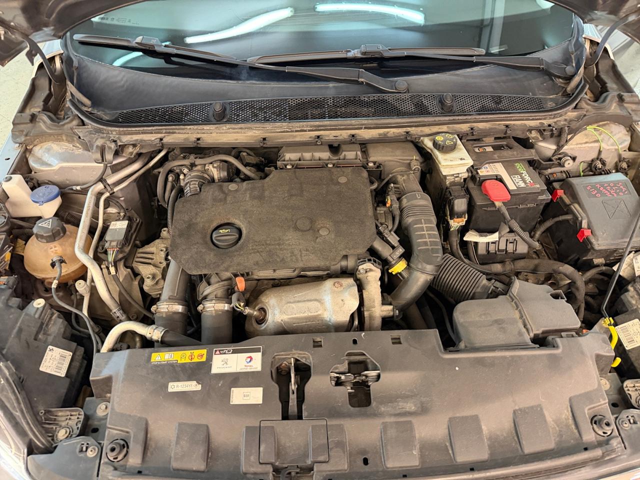 PEUGEOT 308 II 2018 - 308 5p 1.5 bluehdi Allure s&s 130cv