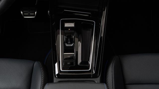 VOLKSWAGEN Golf R BLACK EDITION VENTURI ASSETTO GAR. ESTESA