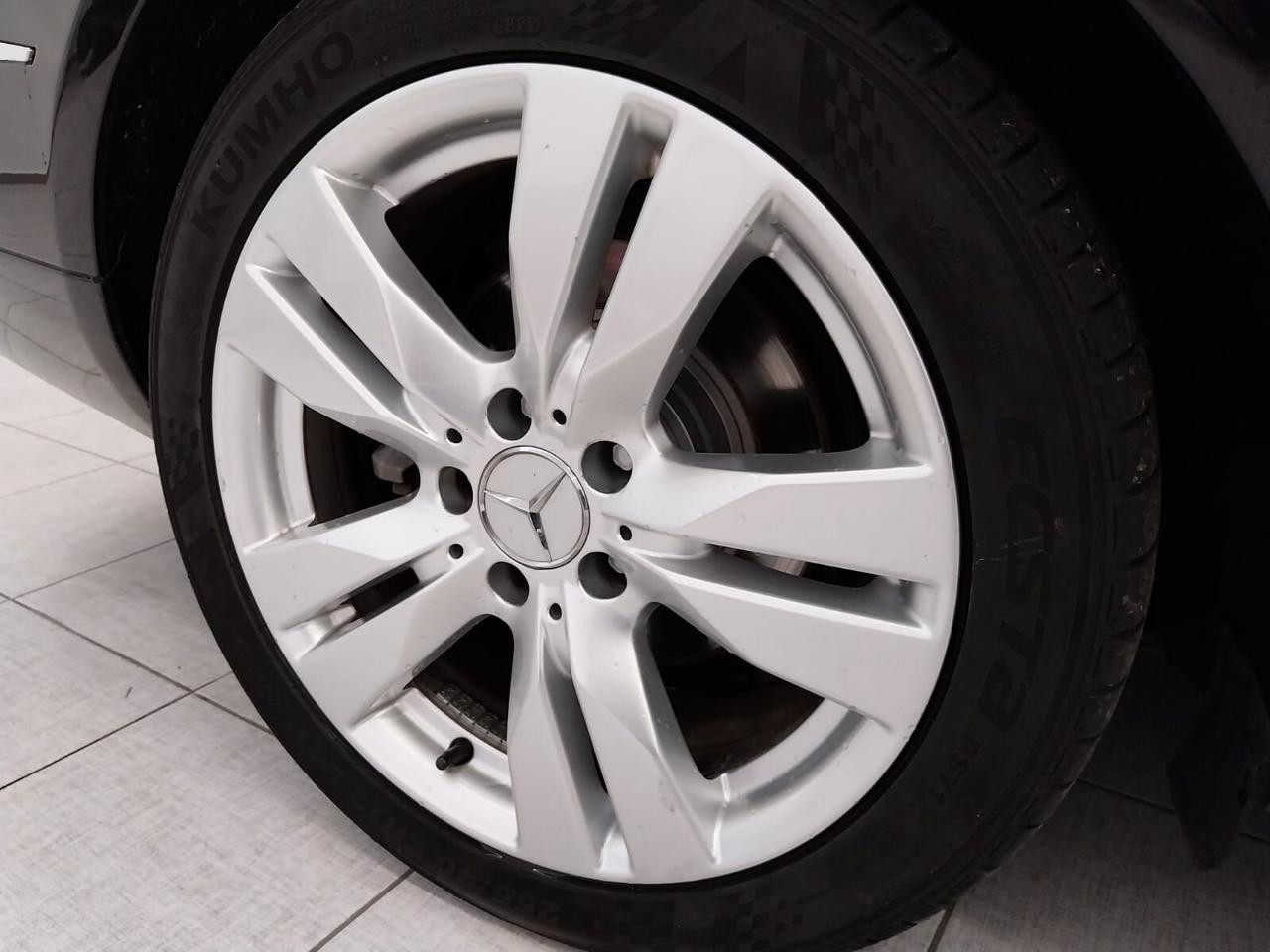 Mercedes E 250 CDI Auto Avantgarde - 2011