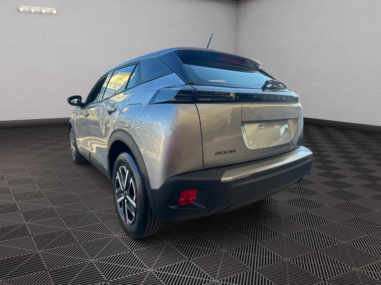 Peugeot 2008 PureTech 100 S&S Style