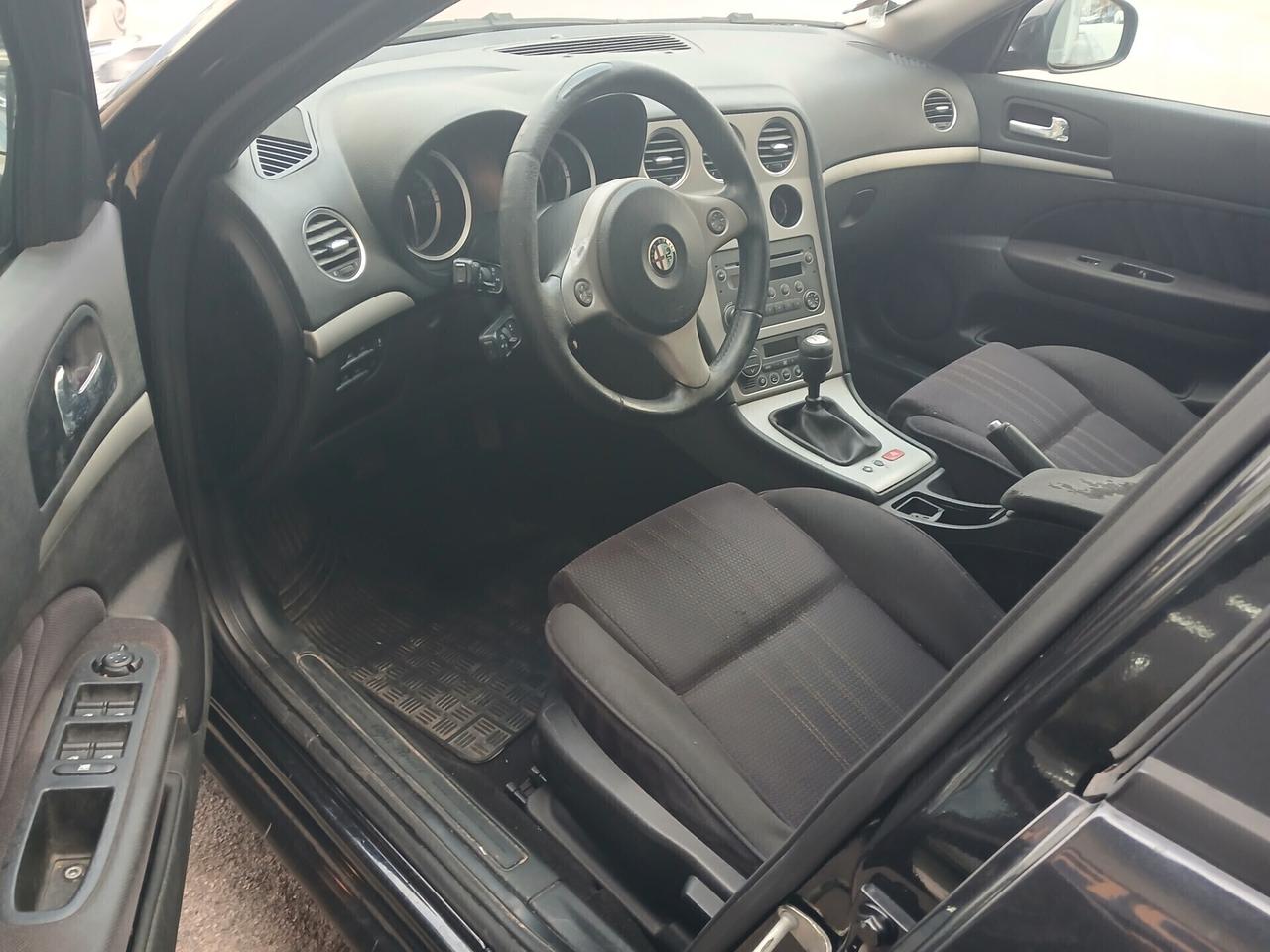 Alfa Romeo 159 1.9 JTDm Sportwagon