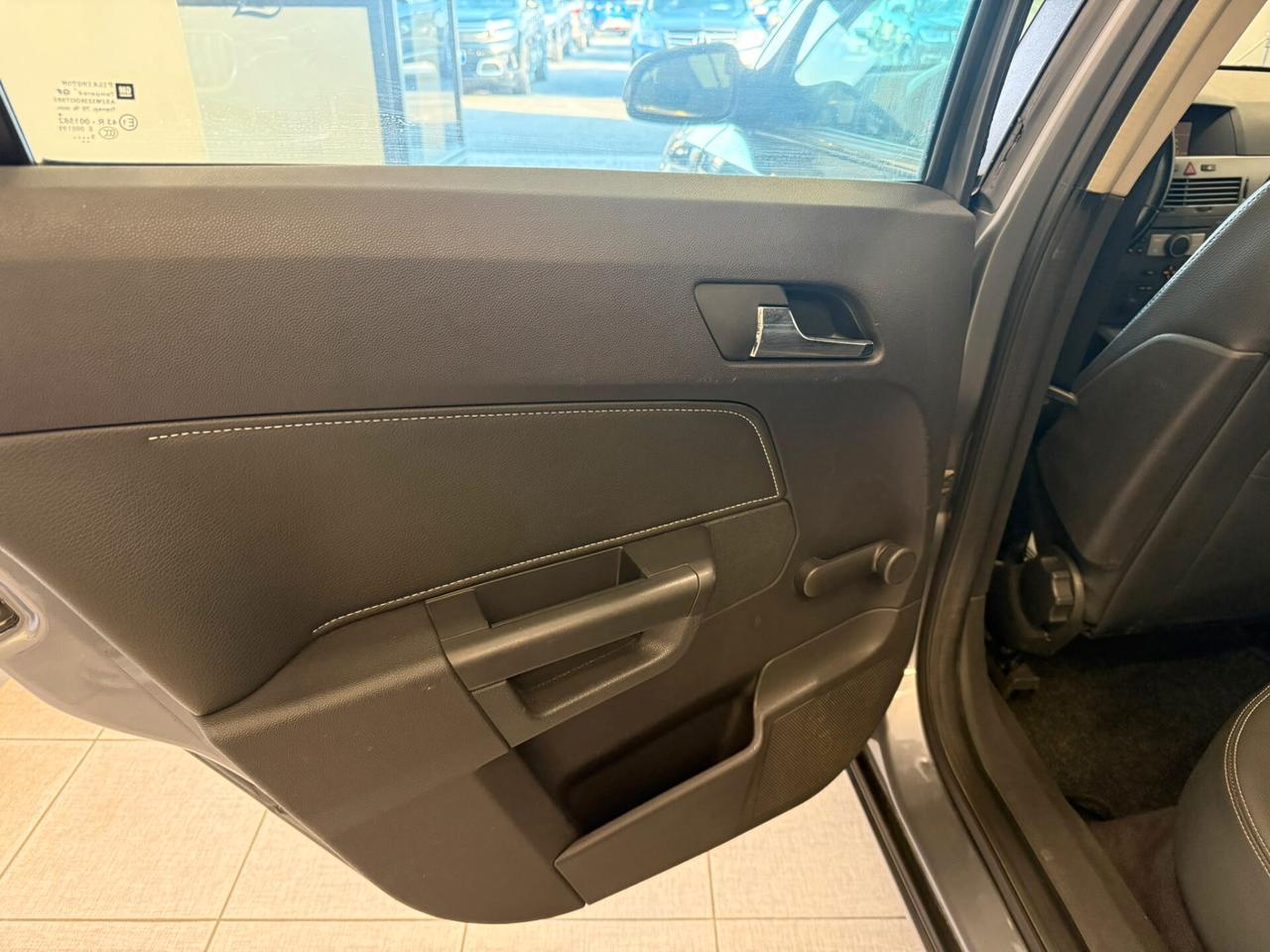 Opel Astra 1.9 CDTI 120CV 5 porte Cosmo