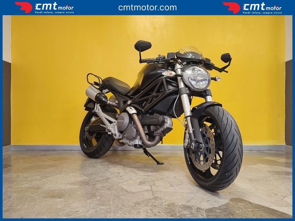 Ducati Monster 696 - 2012
