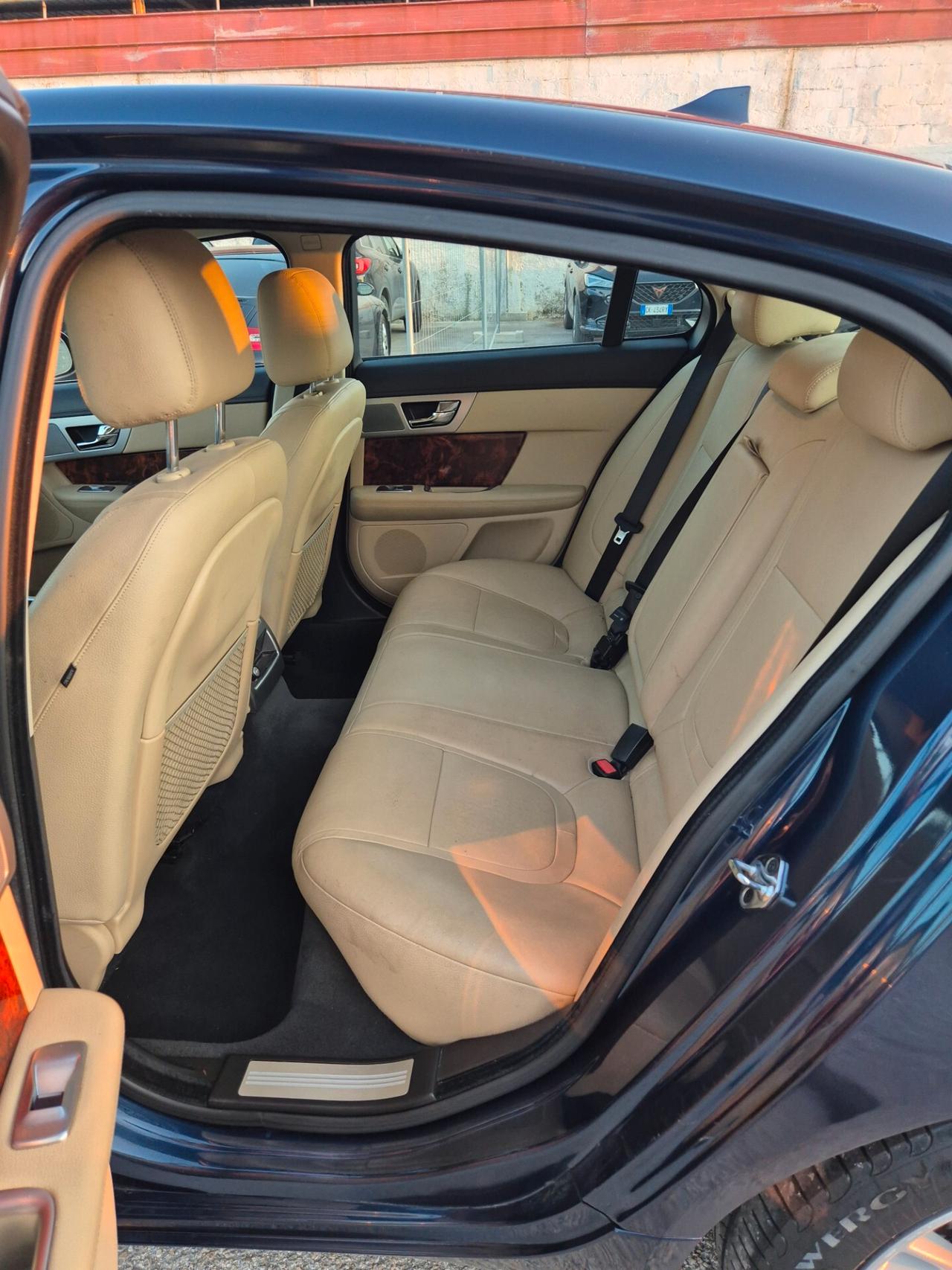 Jaguar XF Sportbrake 2.2 D 200 CV Portfolio