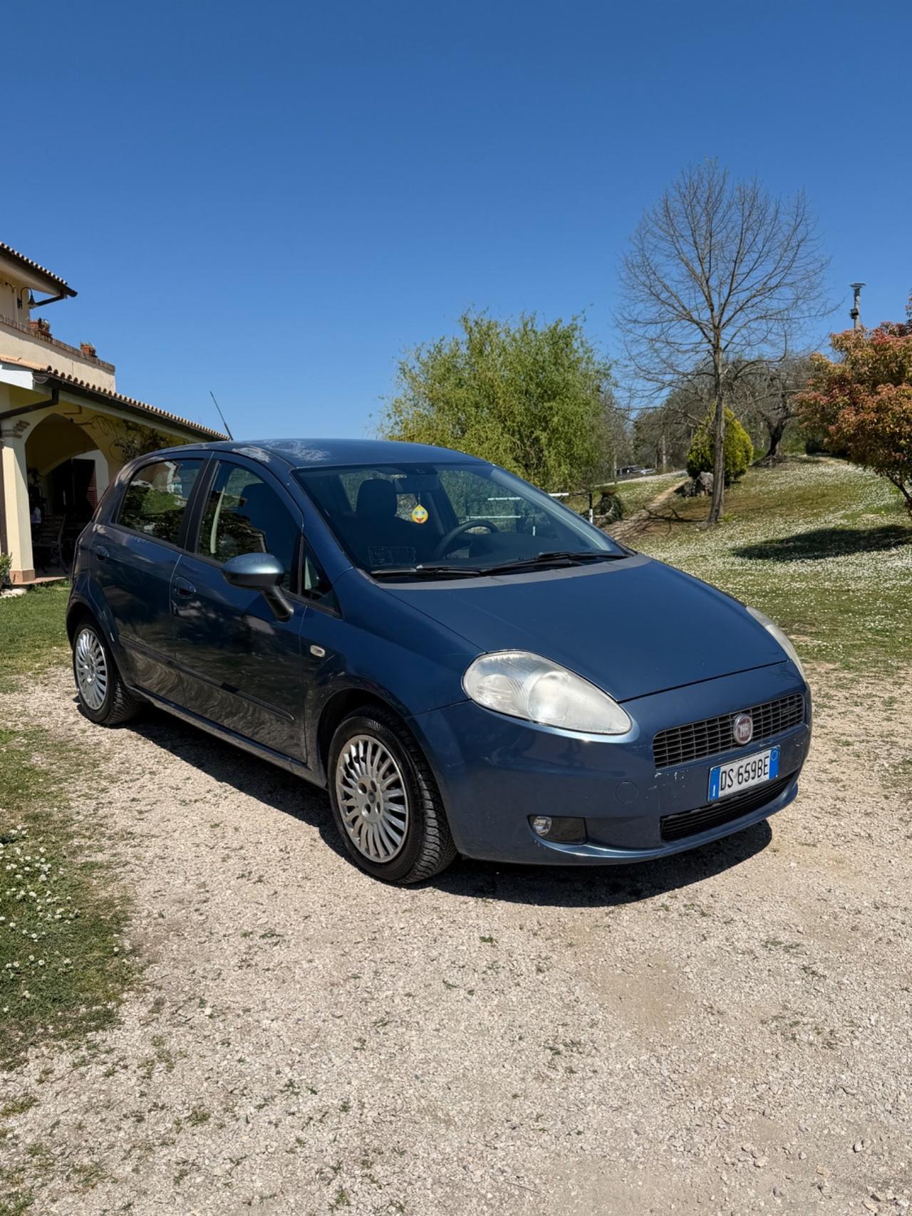 Fiat Grande Punto 1.3 MJT 75 CV 5 porte Active