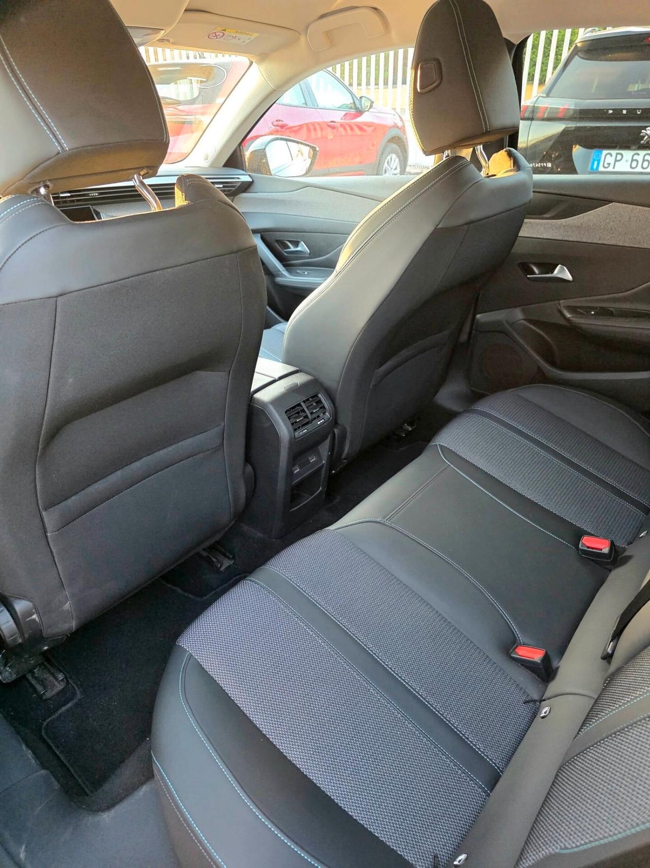 Peugeot 308 1.2 131cv S&S EAT8 Allure con 53.000 Chilometri