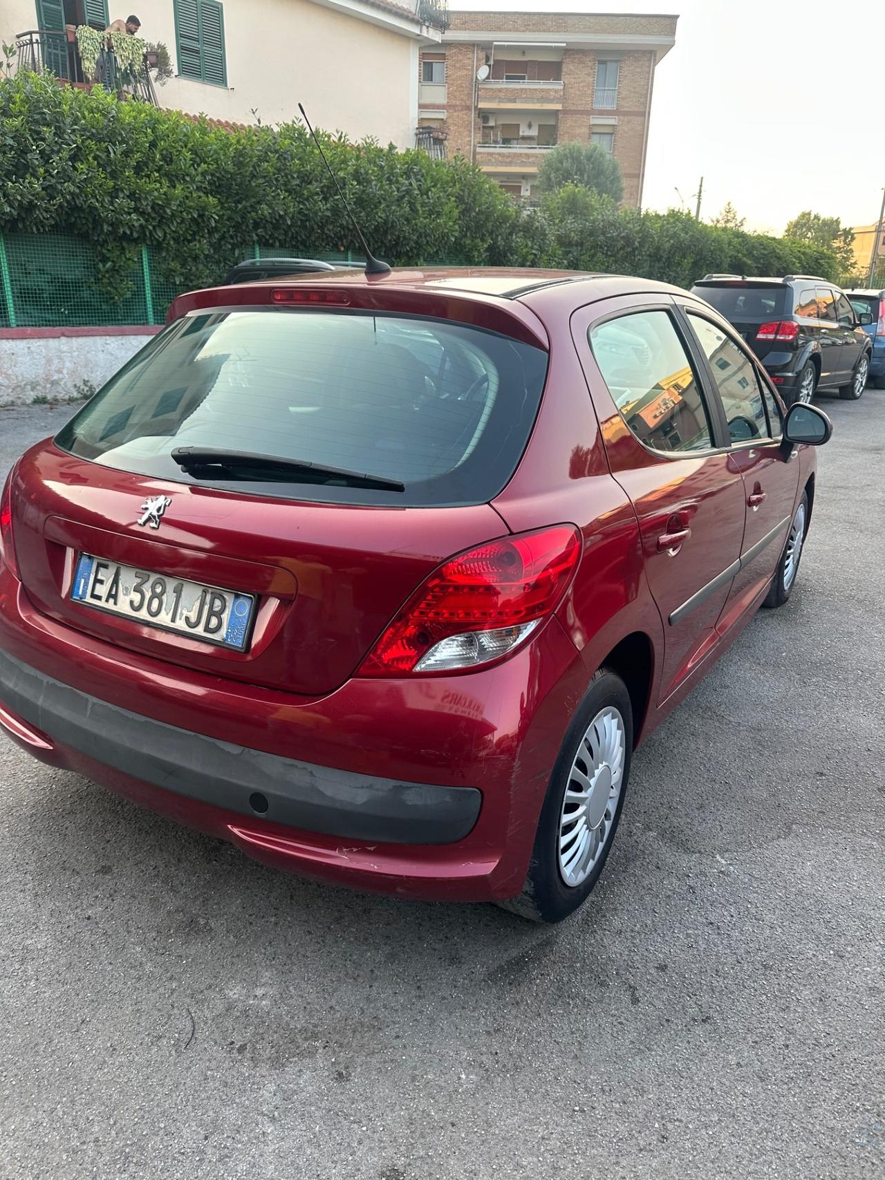 Peugeot 207 1.4 HDi 70CV FAP 5p. XS