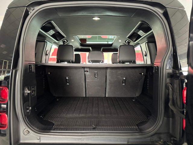 LAND ROVER Defender 110 3.0D I6 250 CV AWD X-DYNAMIC SE *GANCIO*UNIP