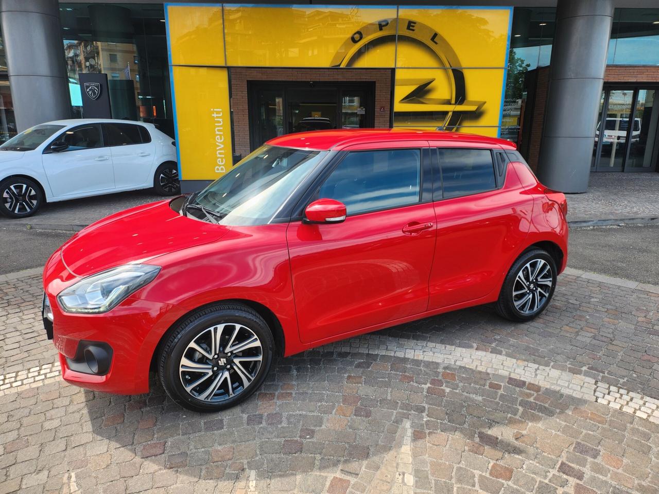 Suzuki Swift 1.2 Hybrid Top