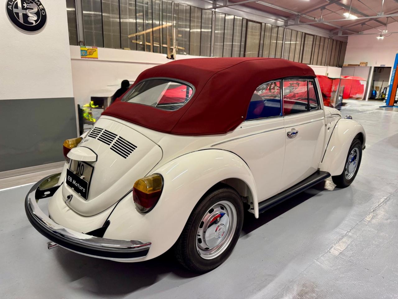 Volkswagen Maggiolone Cabriolet 1200 Karmann