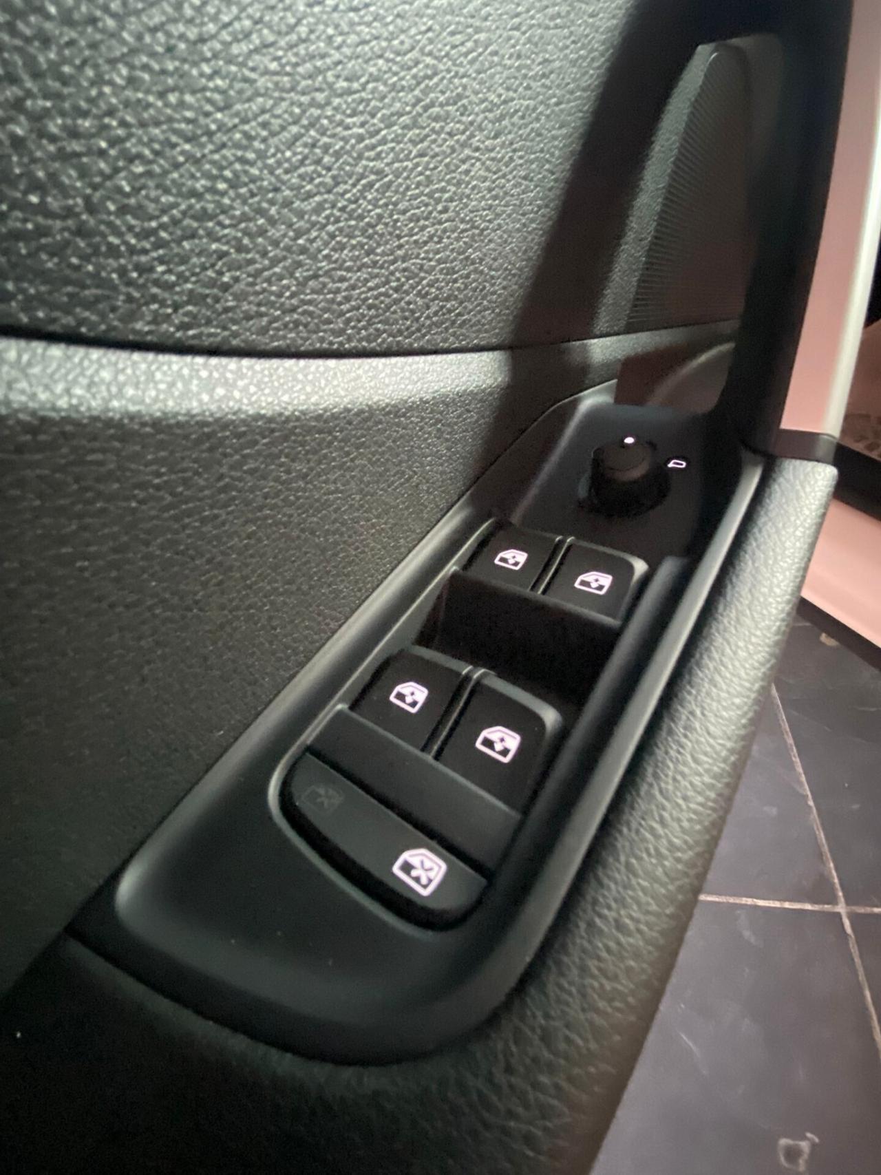 Audi Q2 30 TDI - 83.074 Km