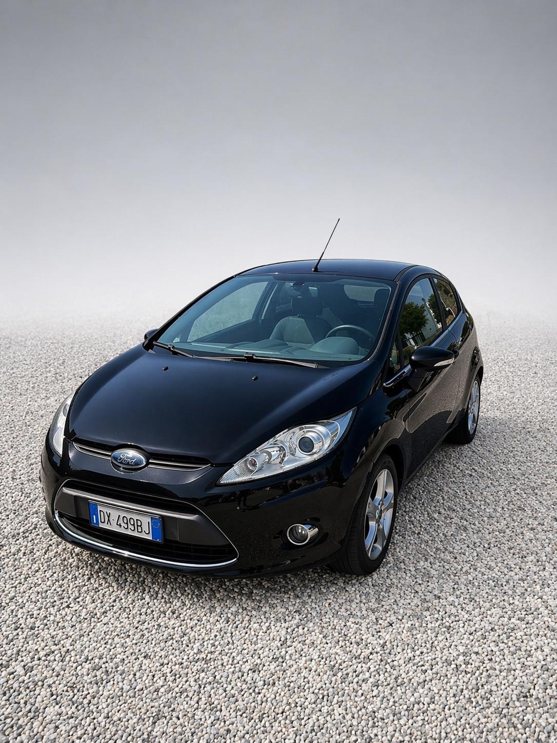Ford Fiesta 1.4 TDCi 5p. Ghia