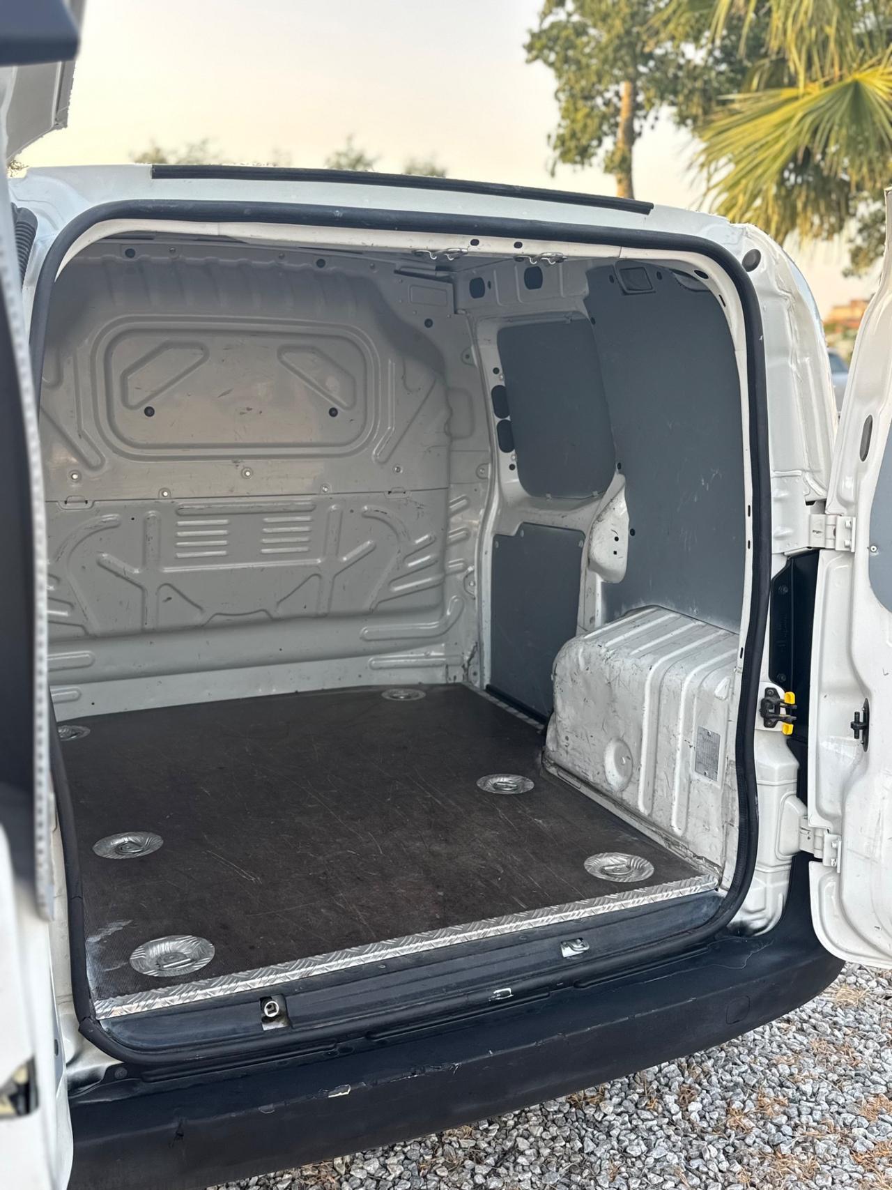 Fiat Fiorino 1.3 MJT 95CV Cargo
