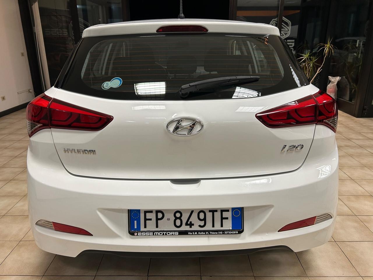 Hyundai i20 1.1 CRDi 75 CV 117.000 KM