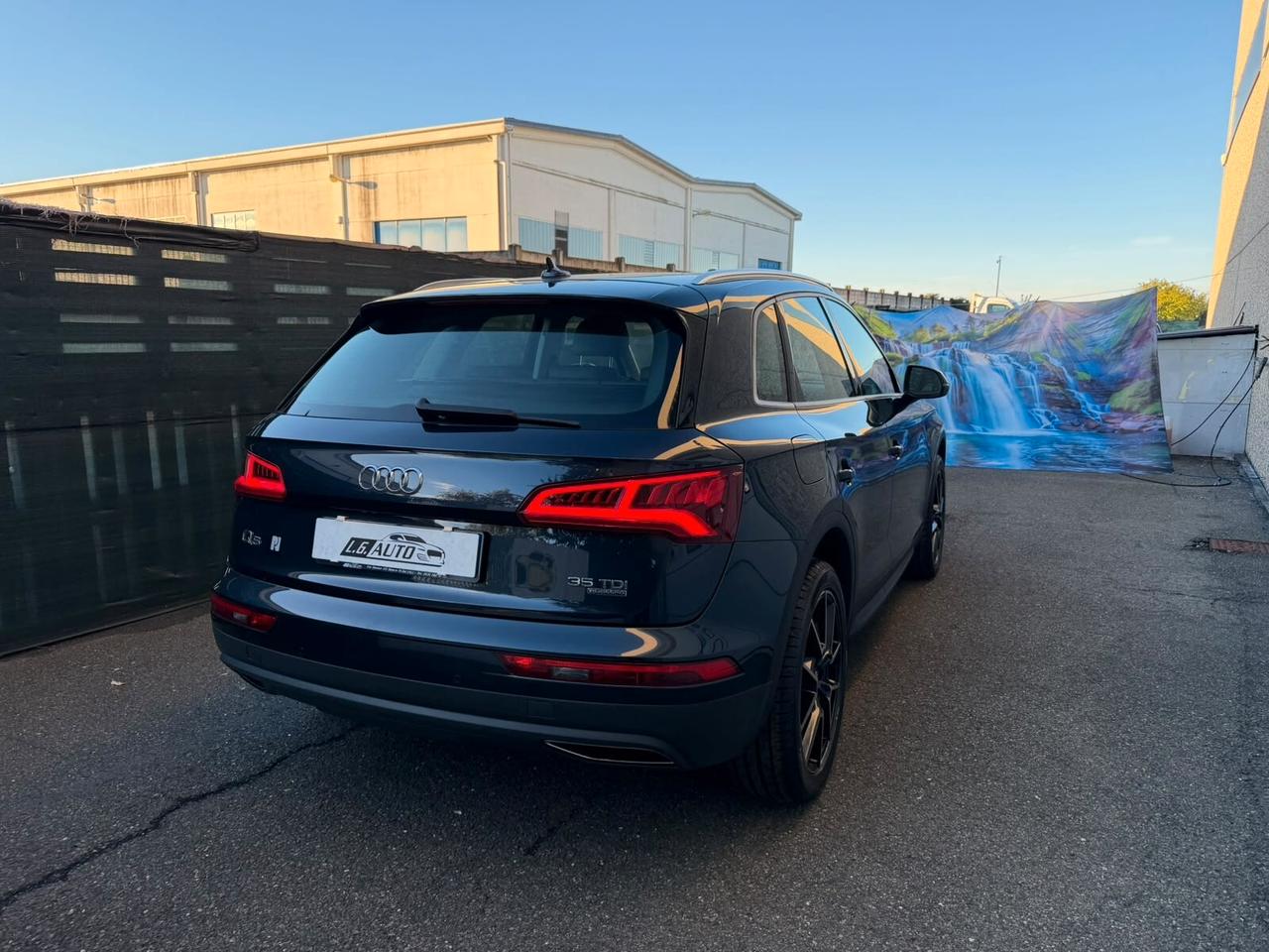 Audi Q5 2.0 TDI quattro S tronic Business Sport