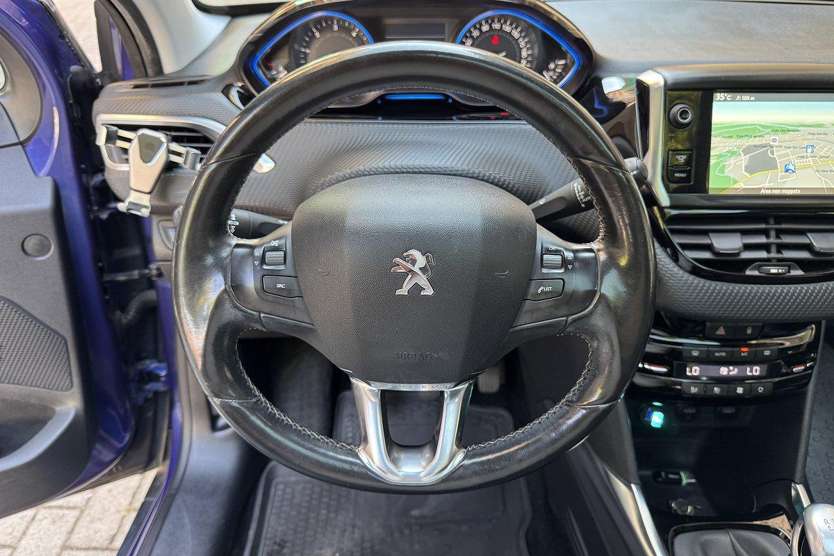 PEUGEOT 2008 1° serie 1.6 e-HDi 115 CV Stop&Start Allure