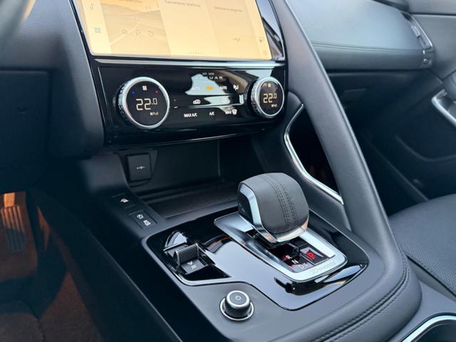 JAGUAR E-Pace 2.0D I4 163 CV AWD MHEV+AUTOCARRO+TOTAL BLACK
