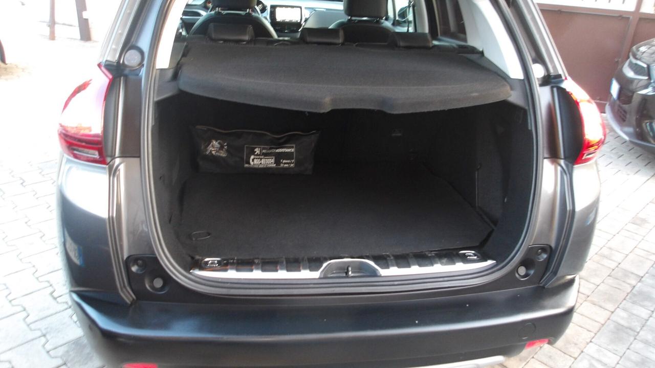 PEUGEOT 2008 1.6 DIESEL-RETROC-PREZZO PROMO!