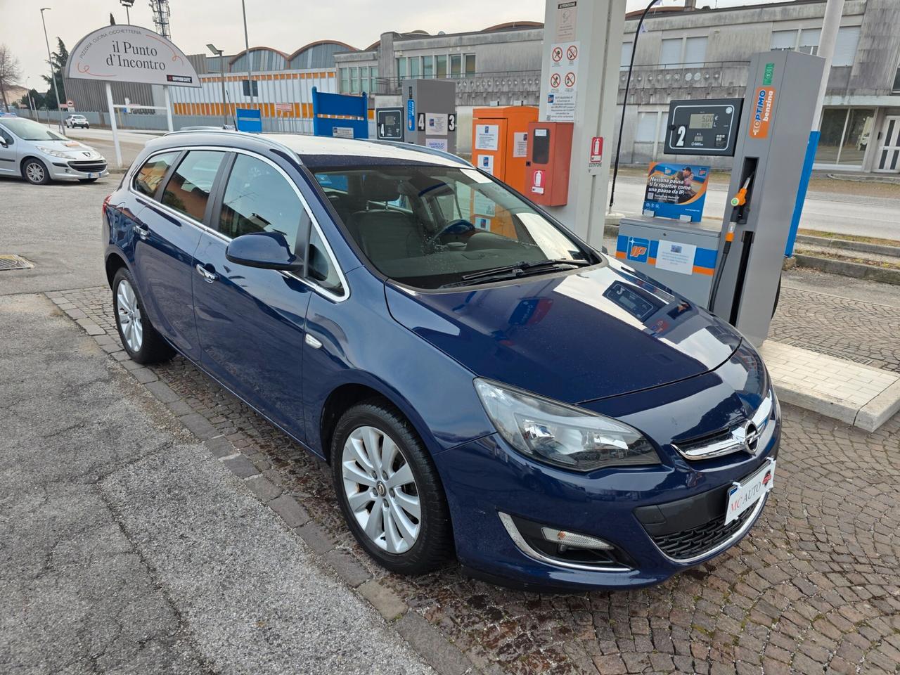 Opel Astra 1.7 CDTI 130CV EcoFLEX S&S Sports Tourer Cosmo