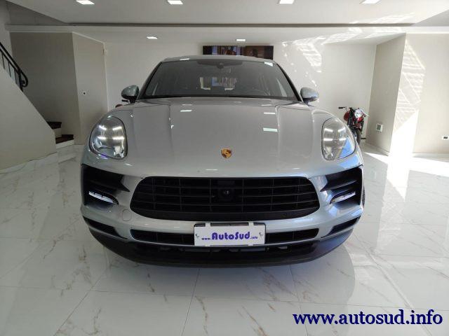 PORSCHE Macan 2.0
