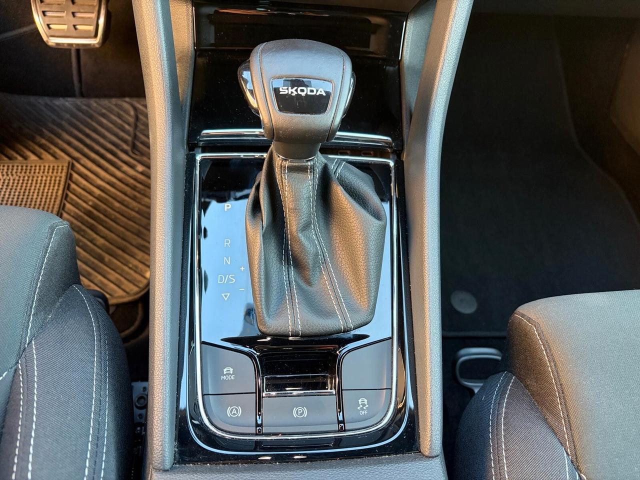 Skoda Karoq 2.0 TDI EVO 150cv 110kw SCR DSG SportLine