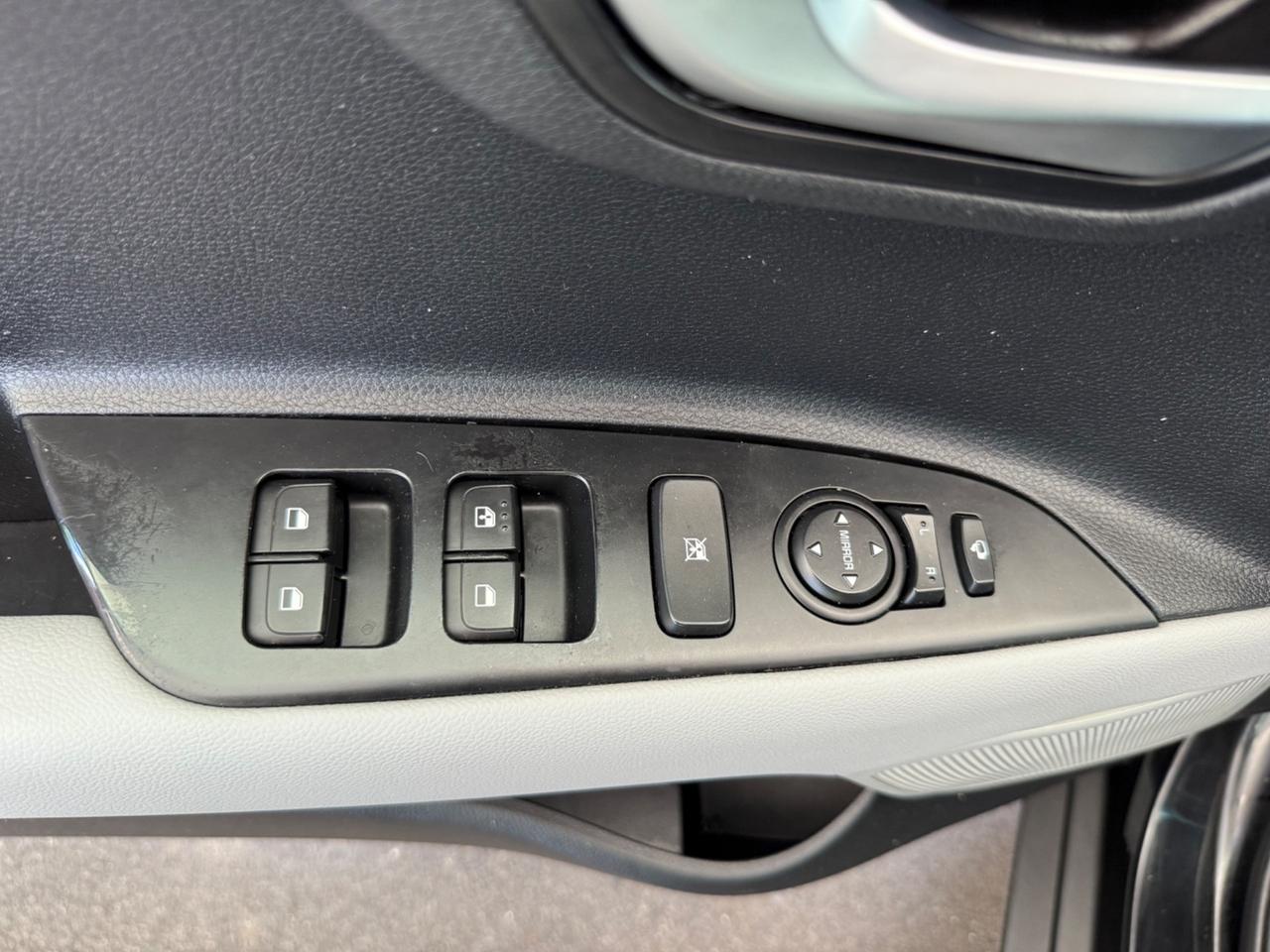 Kia Stonic 1.6 CRDi 110 CV FULL OPTIONAL