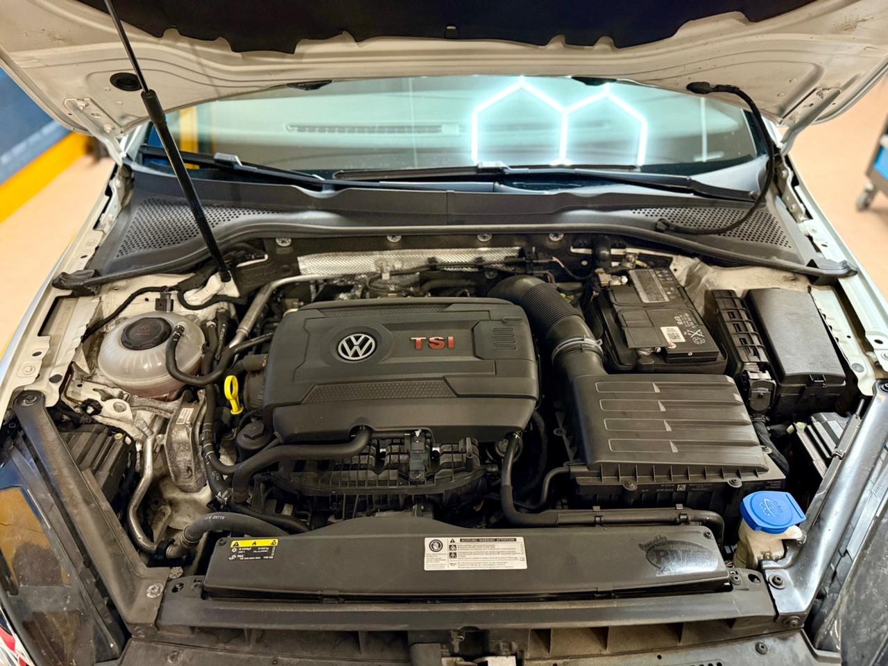 VW Golf Vll GTI 2.0TSI 245cv DSG E6
