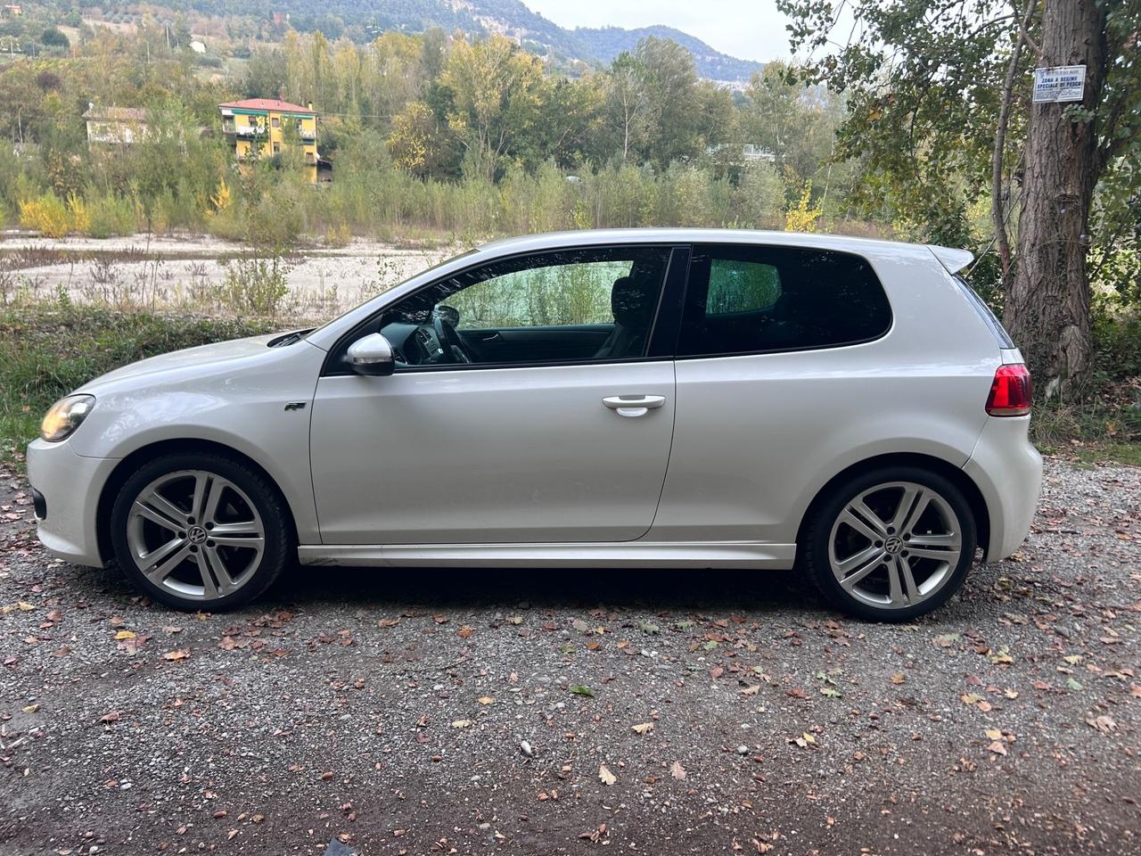 Volkswagen Golf 1.4 TSI 122CV 3p. R-line