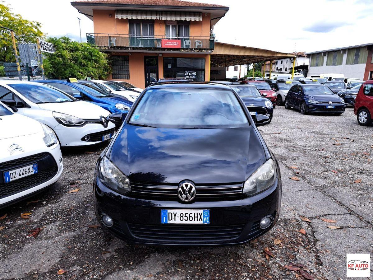 VOLKSWAGEN - Golf 1.6 tdi Comfortline 5p