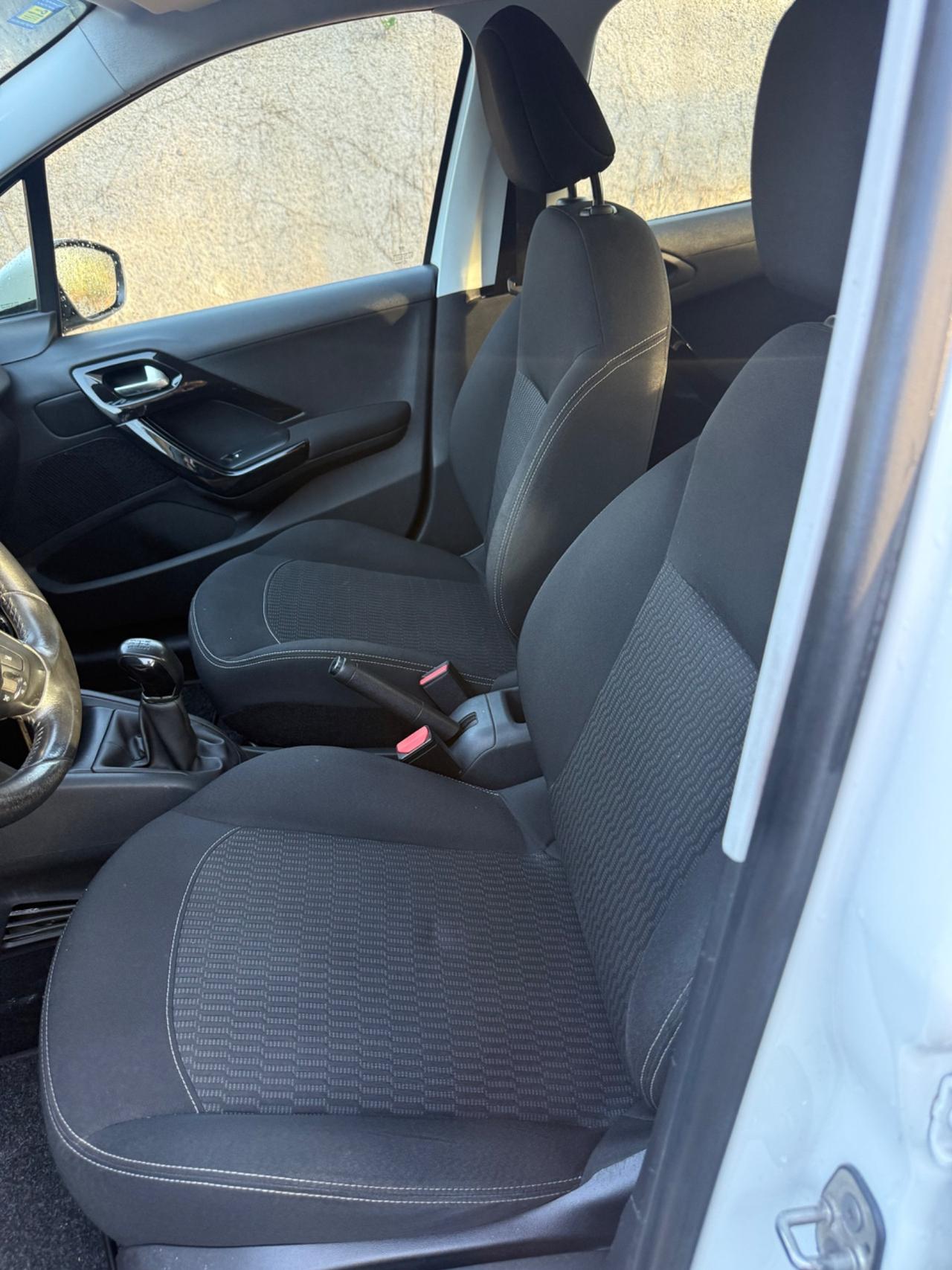 Peugeot 208 BlueHDi 75 5 porte Active